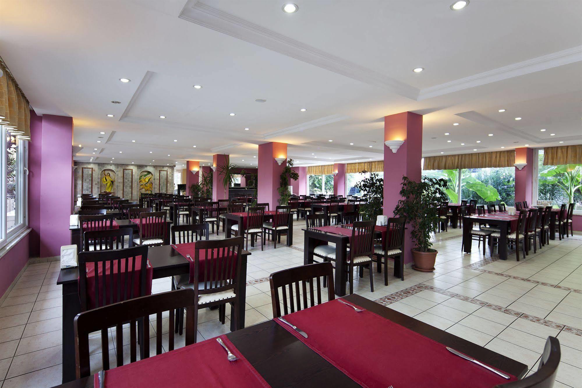 קמר Larissa Garden Hotel מראה חיצוני תמונה