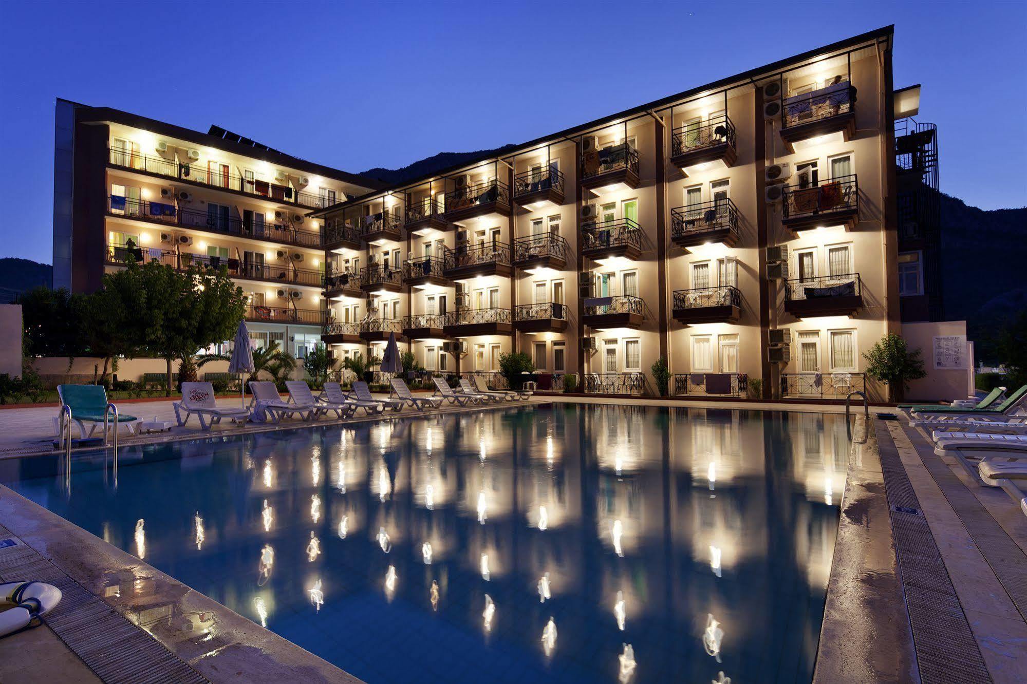 קמר Larissa Garden Hotel מראה חיצוני תמונה